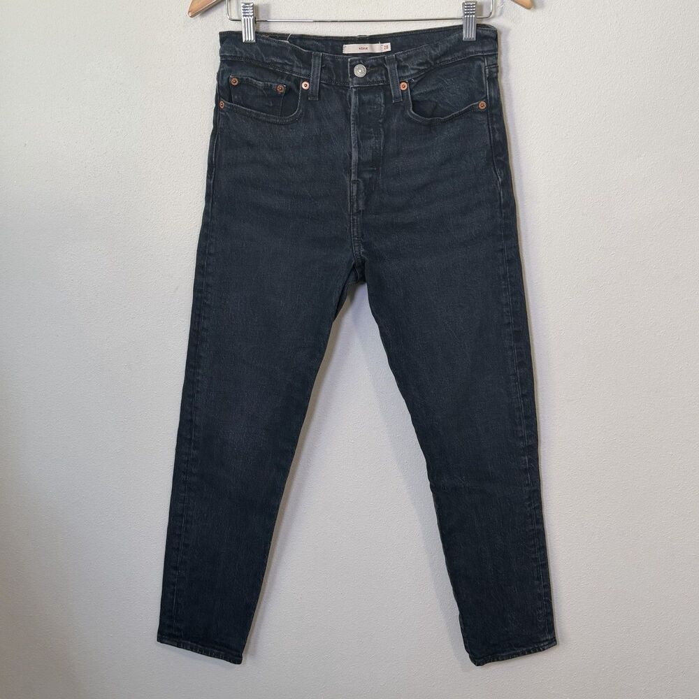 Levi's Premium Wedgie Straight Black Denim Jeans Womens 28 High Rise Button Fly